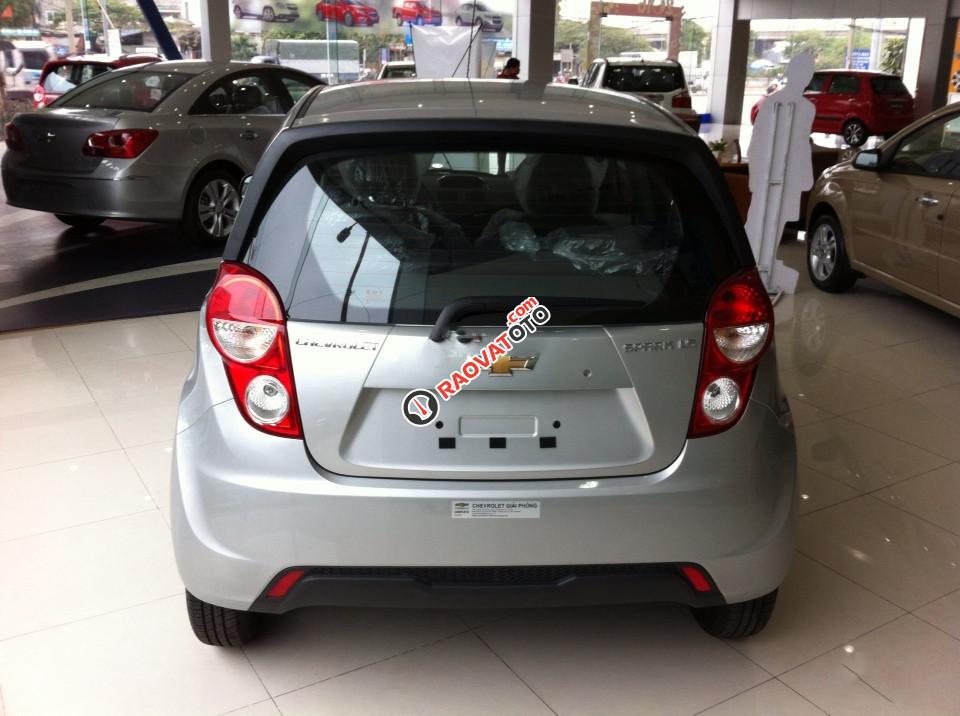 Chevrolet Spark LS 2017 chỉ còn duy nhất 1 xe vay trả góp đưa trước 50tr nhận xe-3