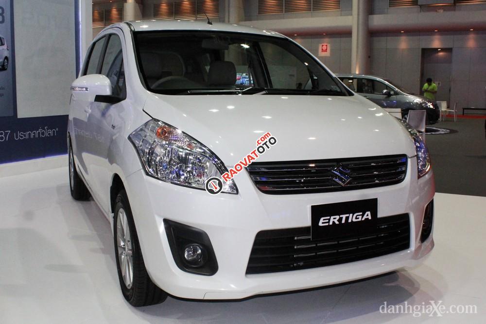 Bán xe Ertiga chỉ từ 132 tr có thể mang xe về- LH: 0911930588-3