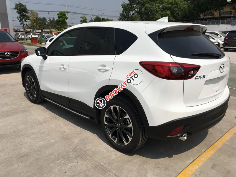 Bán xe Mazda CX-5 2.5L 2017, màu trắng, chính hãng, có xe giao-3