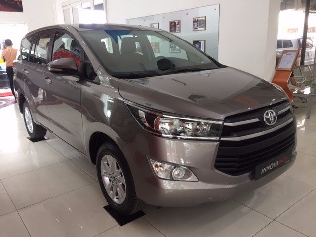 Bán xe Toyota Innova đời 2017, nhập khẩu-2