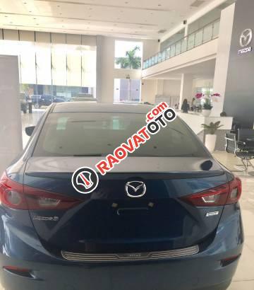 Cần bán Mazda 3 Facelift đời 2017, màu xanh -1