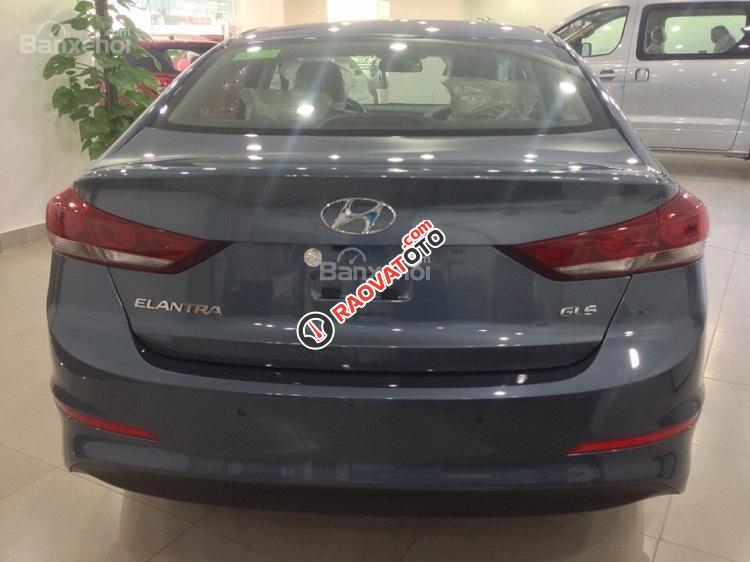 Hyundai Elantra 1.6 MT 2017, màu xanh đá, giá 659 triệu bao gồm lăn bánh. Cam kết giá tốt, LH Hương: 0902.608.293-13