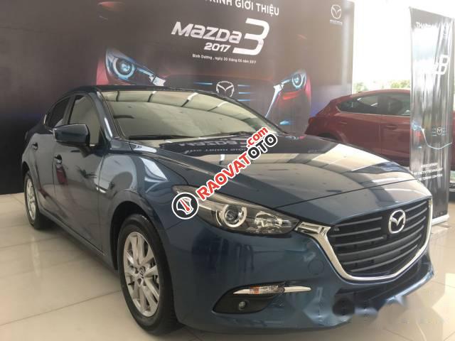 Cần bán Mazda 3 Facelift đời 2017, màu xanh -3