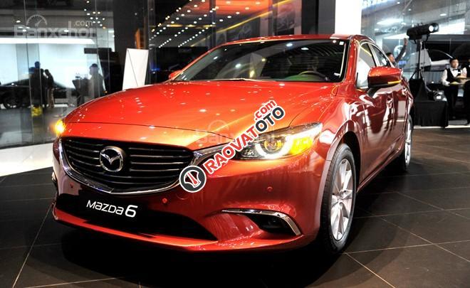 Cần bán Mazda 6 2.0 năm 2017, xe đẹp-4