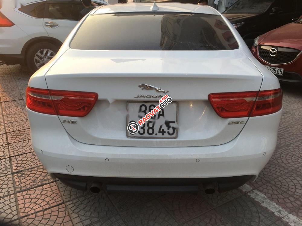 Cần bán xe Jaguar XE 2.0 T đời 2015, màu trắng, nhập khẩu-5