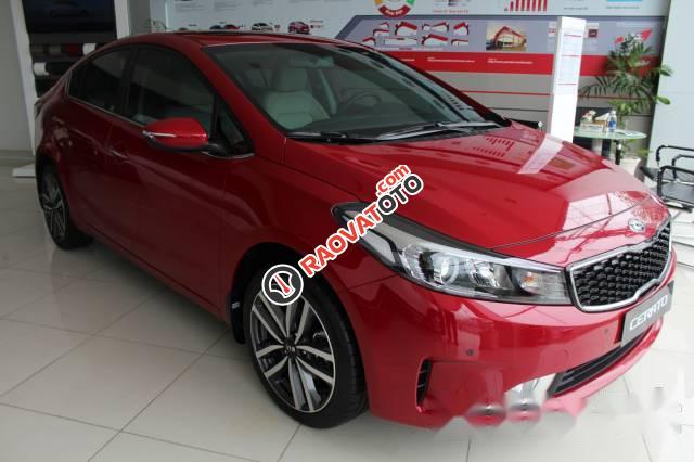 Cần bán xe Kia Cerato đời 2017, màu đỏ-2