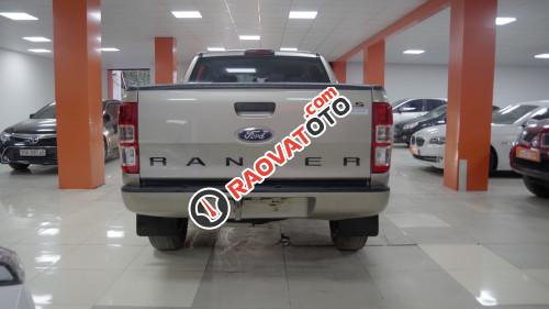 Cần bán gấp Ford Ranger 2.2 AT đời 2015-1