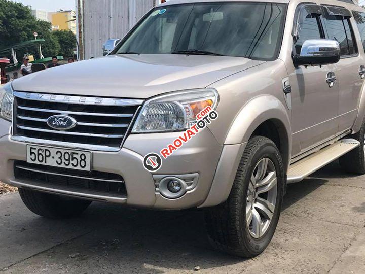 Cần bán Ford Everest đời 2009, màu vàng, giá 480tr-1