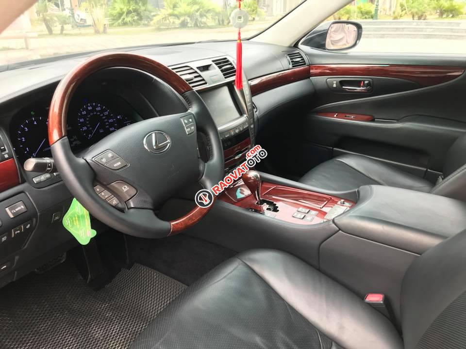 Lexus LS600hL sản xuất 2008, đăng ký lần đầu 2010 chính chủ biển Hà Nội-18