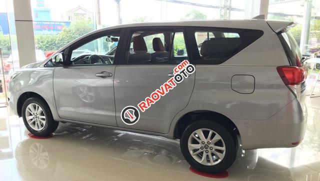 Toyota Innova 2.0G 2018 số tự động, giao xe ngay giảm giá lớn-1