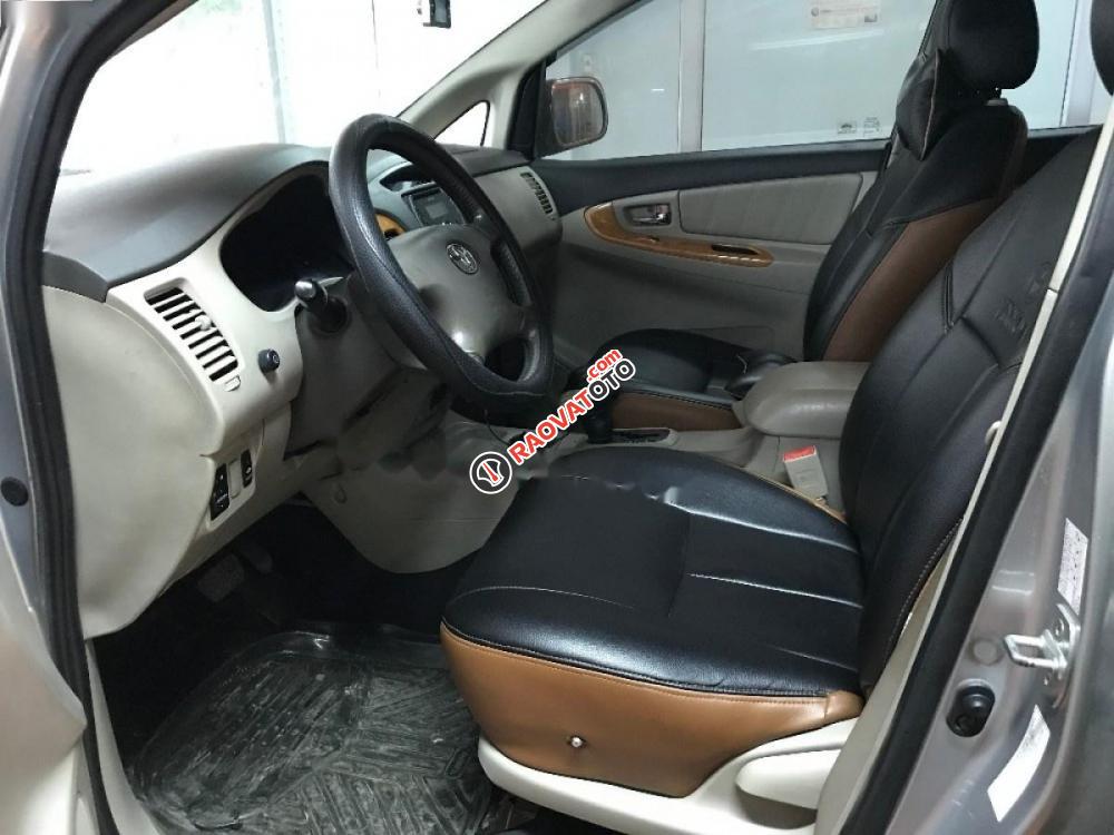 Bán Toyota Innova V đời 2009, màu bạc, 420 triệu-4