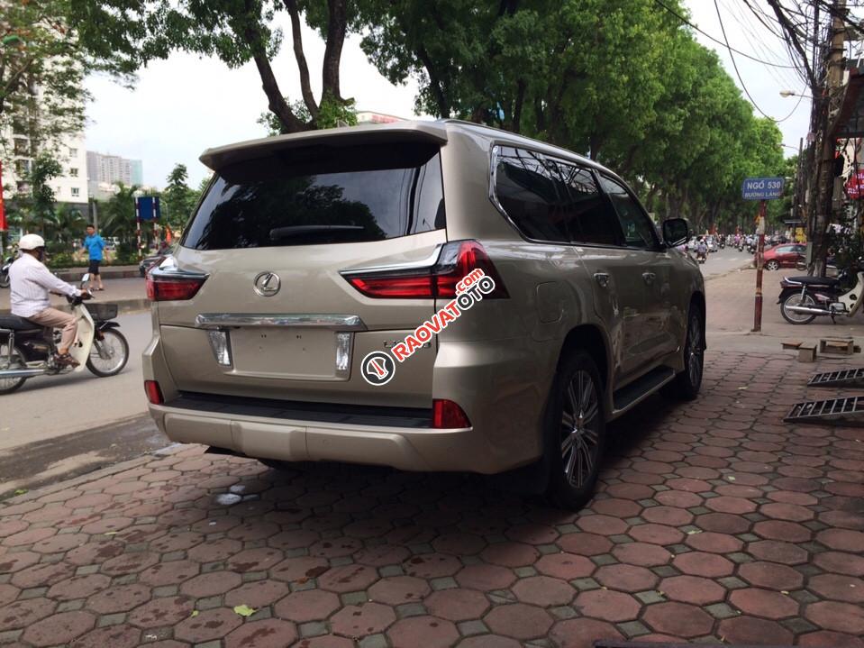 Cần bán Lexus LX570 đời 2016, màu ghi vàng, biển Hà Nội giá tốt. LH: 0948.256.912-4