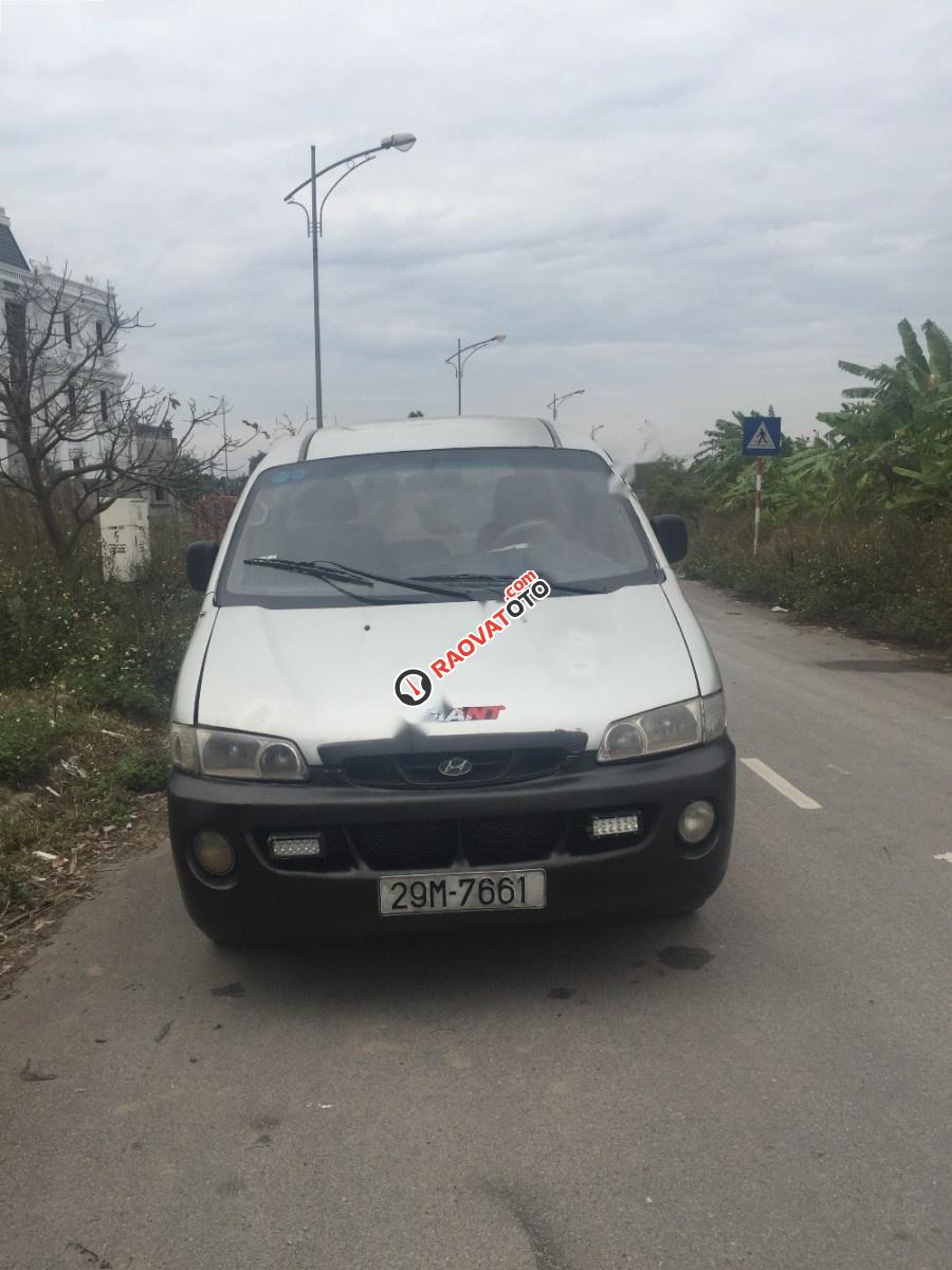 Cần bán gấp Hyundai Starex 2.5 MT 2000, màu bạc, nhập khẩu Hàn Quốc-1