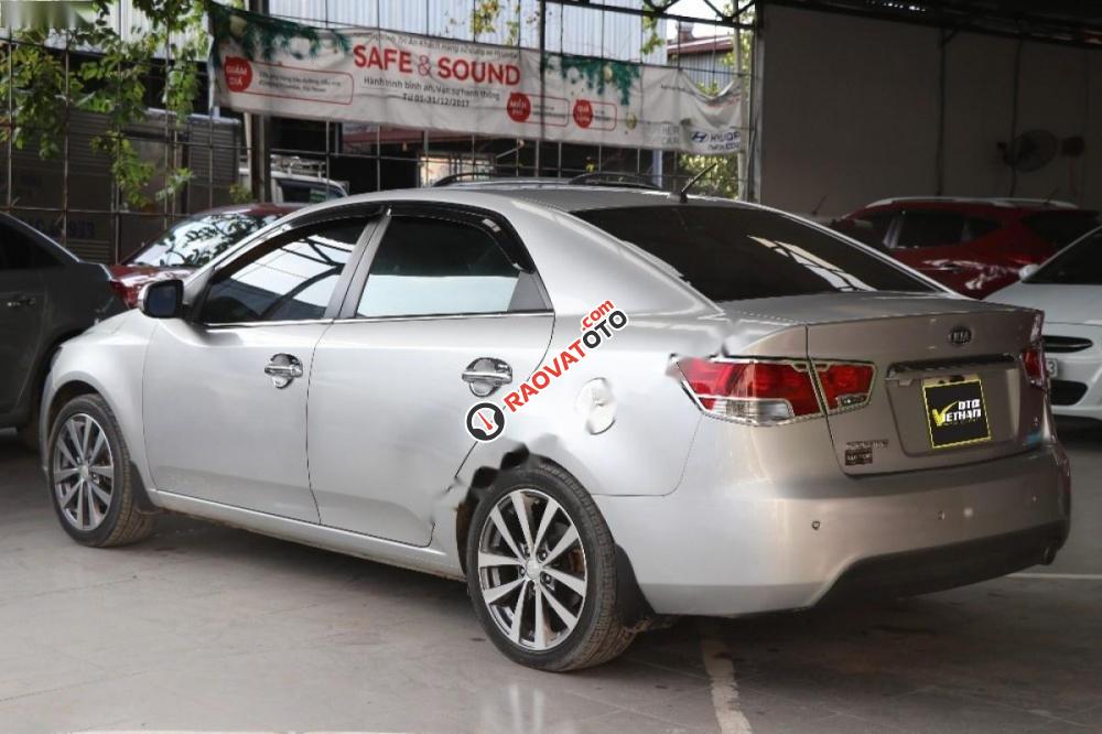 Bán Kia Forte 1.6 MT đời 2012, màu bạc, 396tr-5