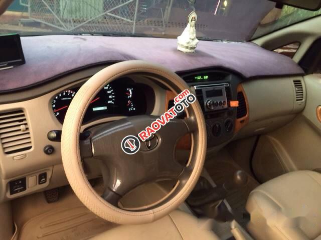 Bán Toyota Innova MT đời 2011, giá 495tr-3