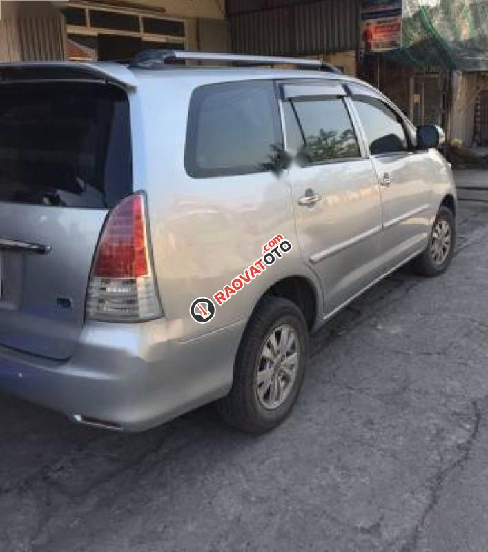 Bán ô tô Toyota Innova G đời 2009, màu bạc-5