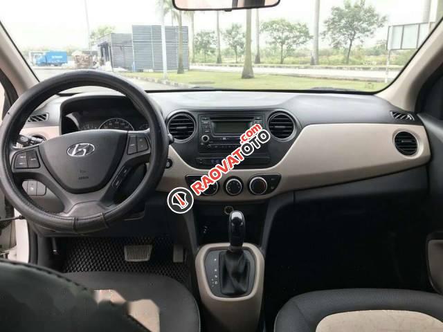 Bán Hyundai Grand i10 AT đời 2015, màu trắng, 368tr-4