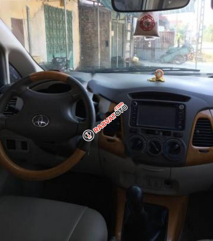 Bán ô tô Toyota Innova G đời 2009, màu bạc-4