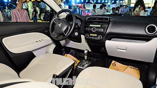 Bán xe Mitsubishi Mirage đời 2017, màu trắng, nhập khẩu chính hãng-0