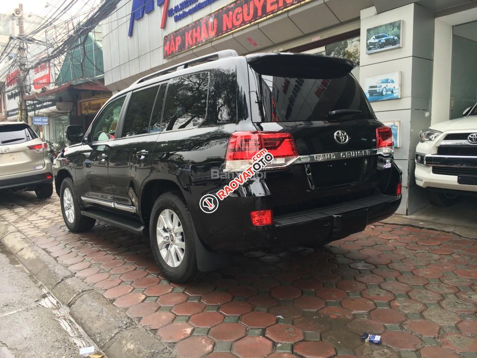 Bán Toyota Land Cruiser 5.7 Mỹ đời 2017, màu đen, nhập khẩu nguyên chiếc-2