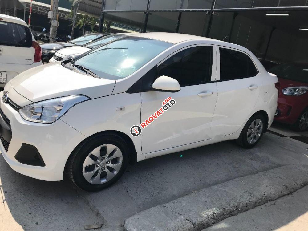 Cần bán Hyundai Grand i10 1.2MT đời 2016, màu trắng, nhập khẩu nguyên chiếc giá cạnh tranh-2