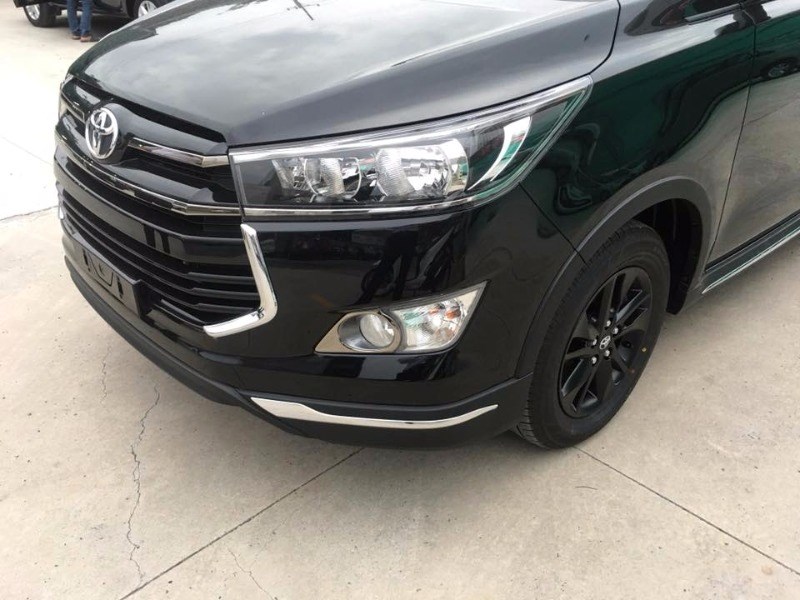 Bán Toyota Innova đời 2017, nhập khẩu chính hãng, giá tốt-8