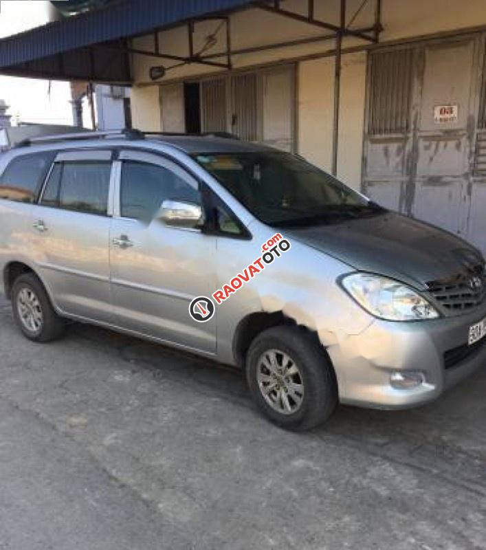 Bán ô tô Toyota Innova G đời 2009, màu bạc-1