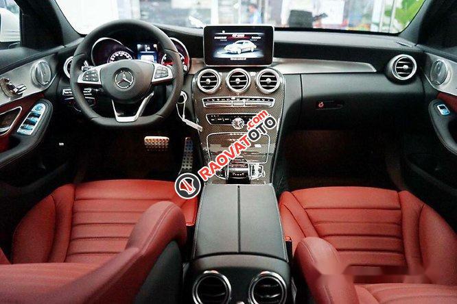 Cần bán xe Mercedes C300 AMG đời 2017, xe nhập-6