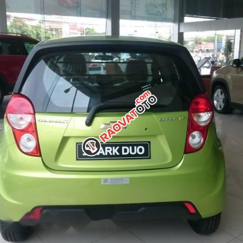 Bán xe Chevrolet Spark Duo 2017, xe mới, giá tốt-3