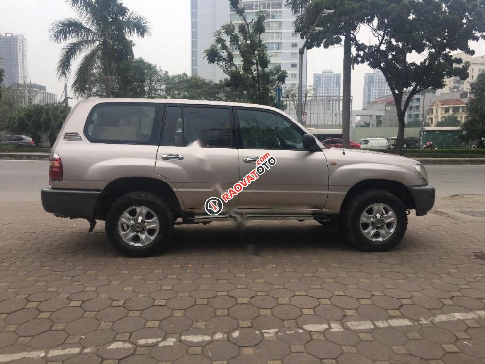 Bán ô tô Toyota Land Cruiser 4.2 MT sản xuất 2000, nhập khẩu, giá 380tr-3