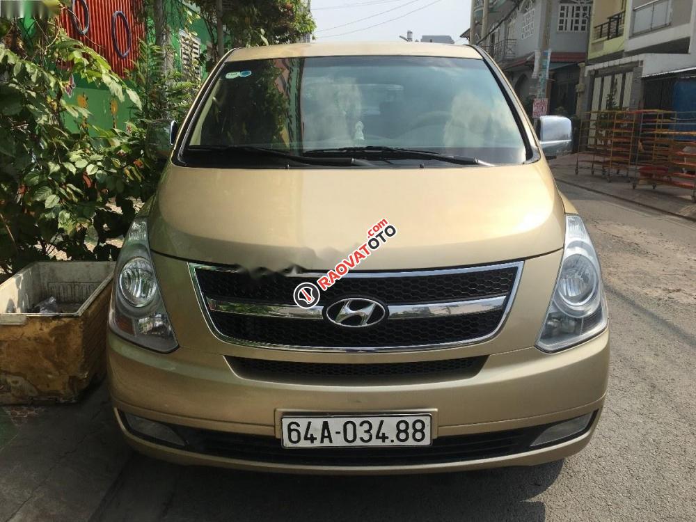 Cần bán xe Hyundai Starex năm 2007, màu vàng, xe nhập, giá 505tr-3