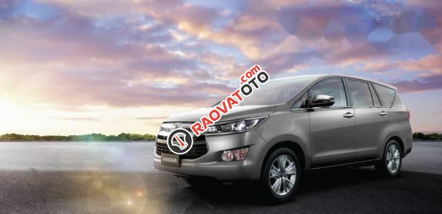 Cần bán Toyota Innova đời 2017 giá cạnh tranh-3