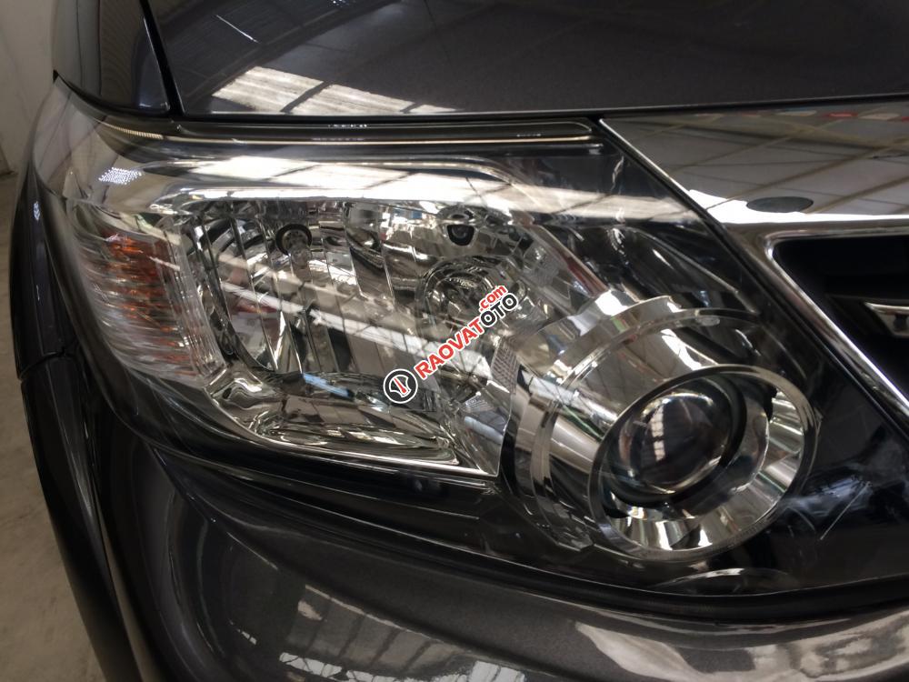 Bán Toyota Fortuner 2.5G MT năm 2014, màu xám, giá 850tr-6