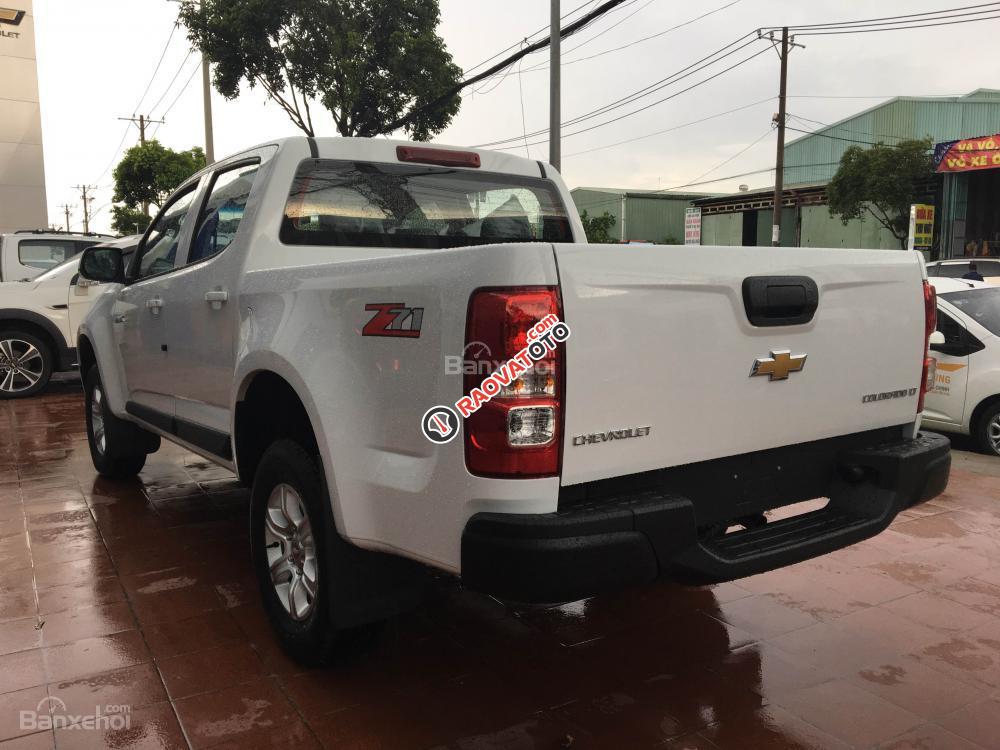 Bán Chevrolet Colorado 2.5L 4x2, hỗ trợ vay 100% giá trị xe-5