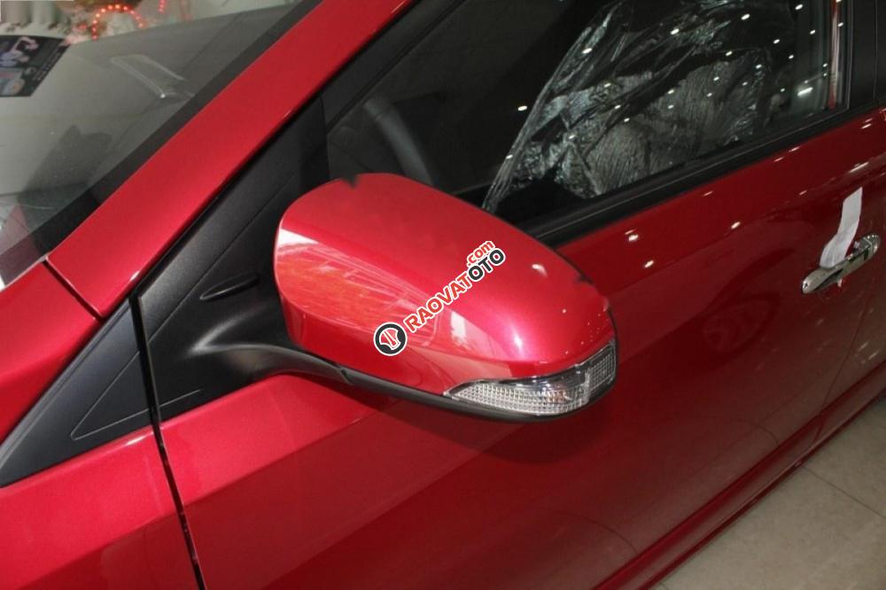 Cần bán Toyota Yaris 1.5G đời 2017, màu đỏ, nhập khẩu nguyên chiếc, giá 642tr-0