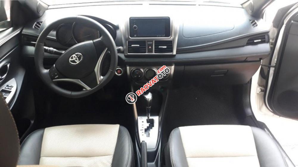 Cần bán lại xe Toyota Yaris 1.5G đời 2014, màu trắng, nhập khẩu nguyên chiếc chính chủ, 555tr-3