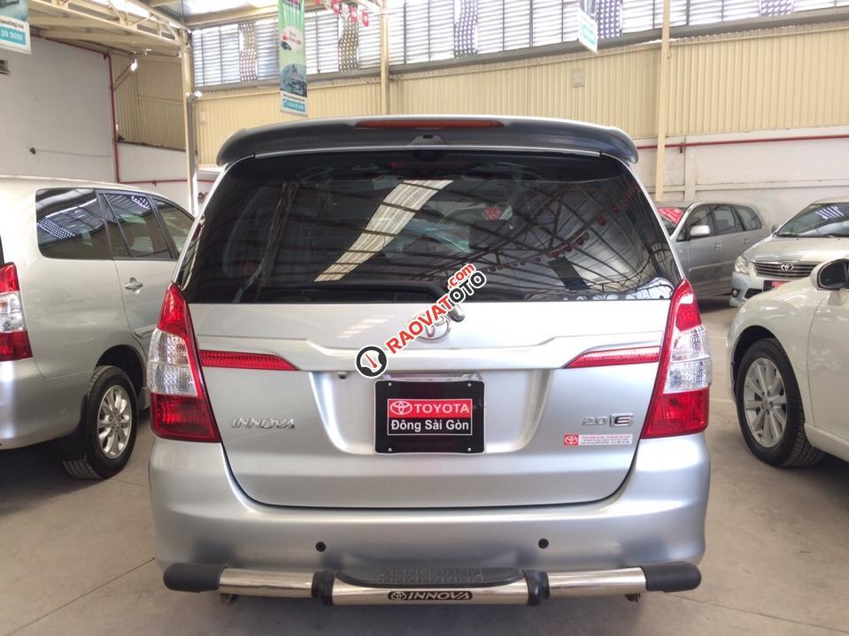 Bán xe Innova E sản xuất 2014 màu bạc (BS: 51A - 97130)-2