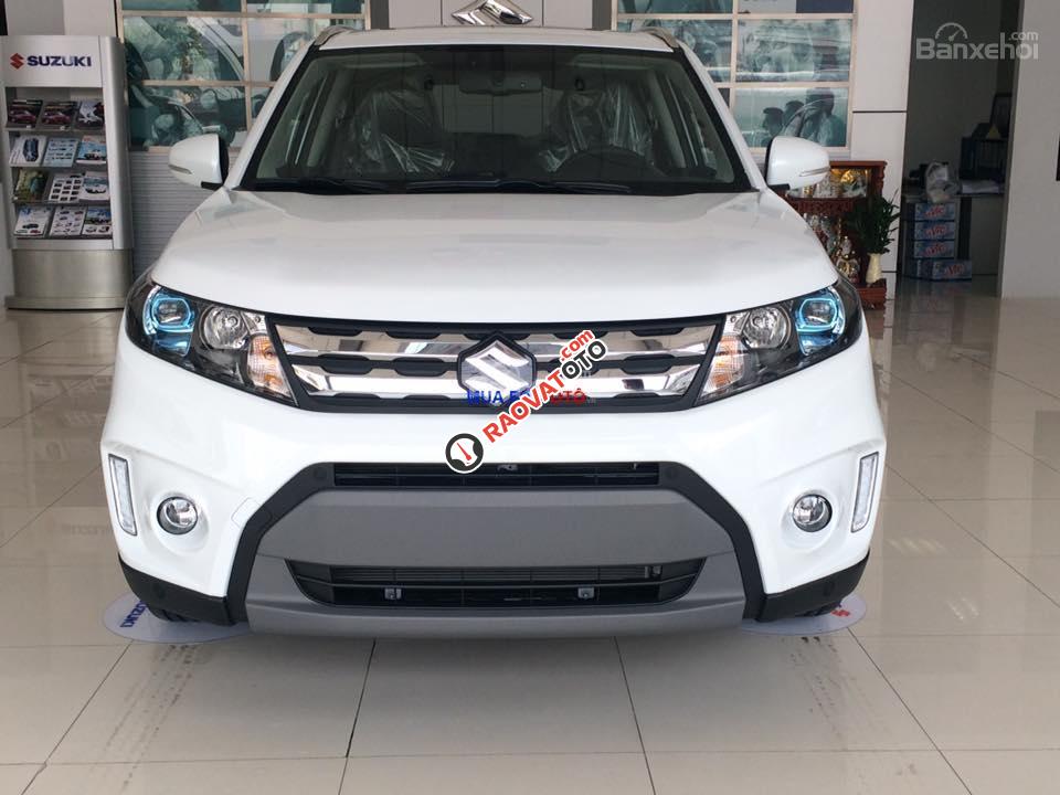 Suzuki Vitara 2017 - Nhập khẩu Châu Âu, trắng ngọc trai- xe có sẵn- khuyến mãi hấp dẫn - liên hệ 0906612900-0