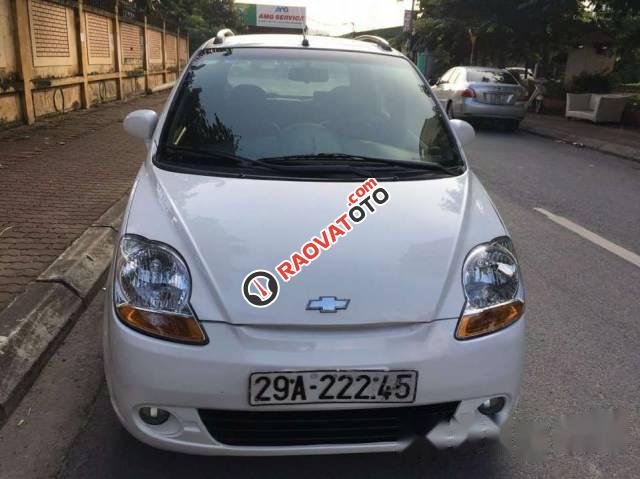 Bán xe Chevrolet Spark MT đời 2011, màu trắng-0