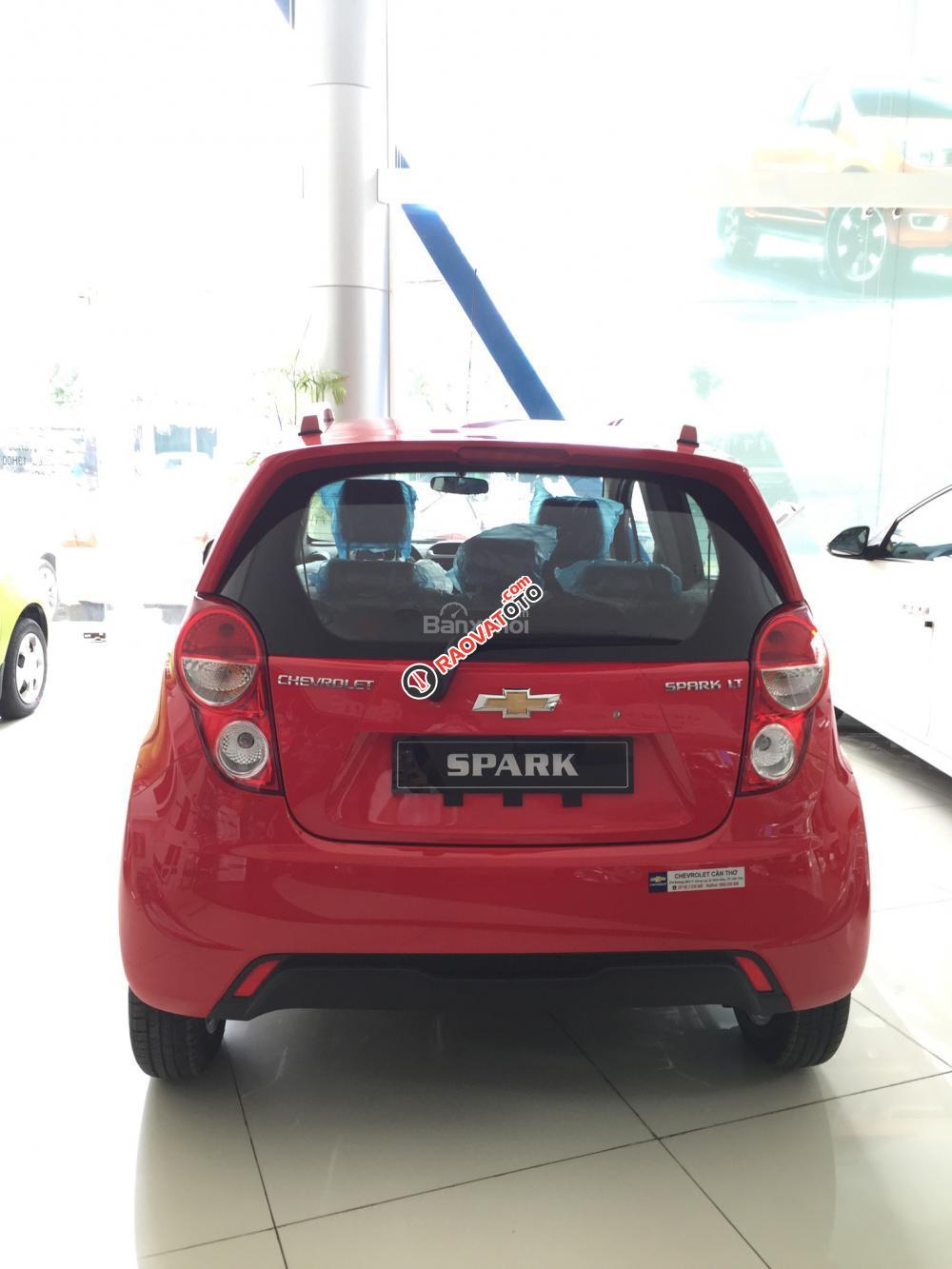 Chevrolet Spark LT 1.2 2017 giá cạnh tranh, ưu đãi tốt, LH ngay 0901.75.75.97 - Mr. Hoài để nhận báo giá tốt nhất-8