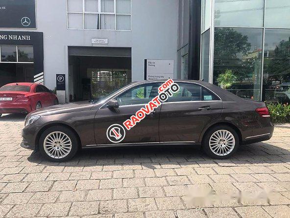 Bán Mercedes E200 năm 2015, màu nâu, nhập khẩu nguyên chiếc-2