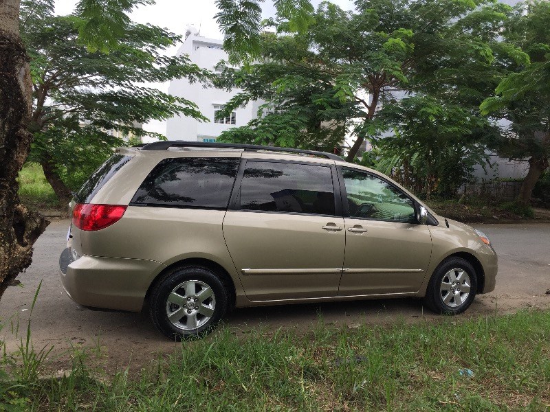 Cần bán lại xe Toyota Sienna đời 2009, màu vàng, nhập khẩu chính hãng, giá cạnh tranh-8