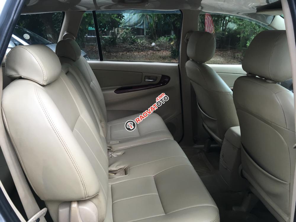 Bán Toyota Innova G chính chủ Huế-6