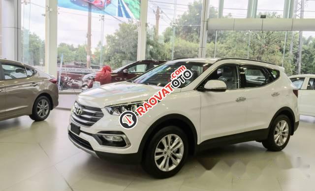 Bán xe Hyundai Santa Fe năm 2017, màu trắng-3