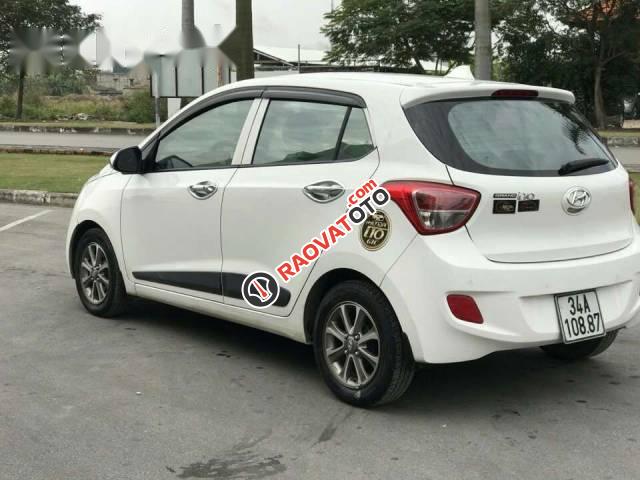 Bán Hyundai Grand i10 AT đời 2015, màu trắng, 368tr-2