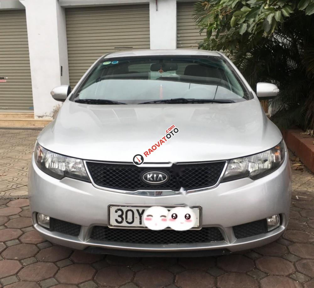 Cần bán gấp Kia Cerato đời 2010, màu bạc, nhập khẩu nguyên chiếc số sàn-0