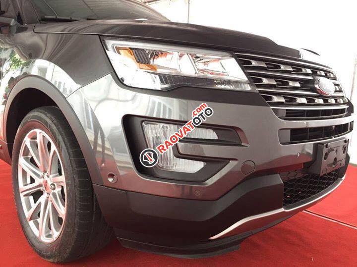 Ford Giải Phóng - Ford Explorer 2017, giá cực tốt, khuyến mại cực cao, liên hệ Mr Tuấn 0986473879-3