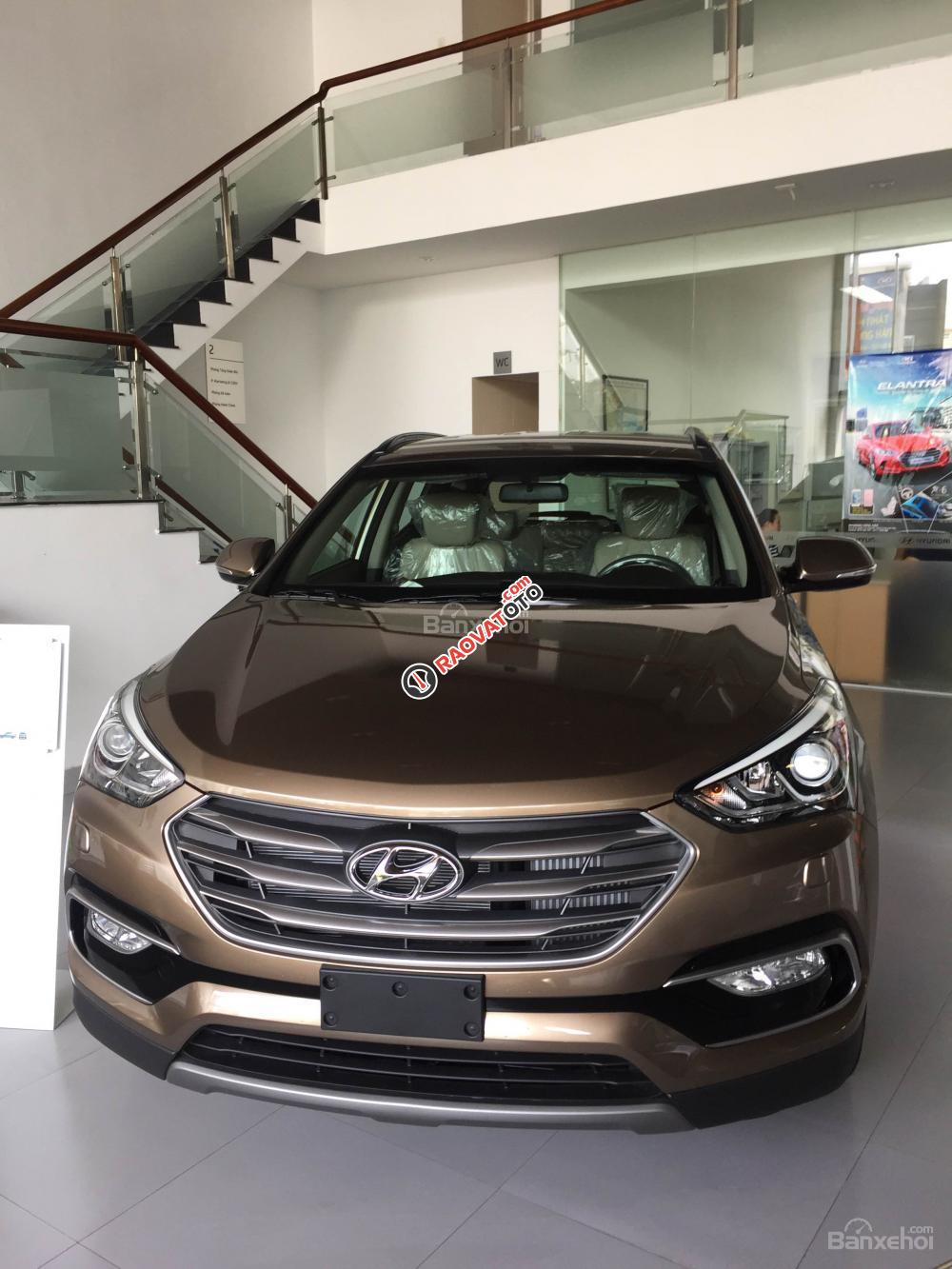 Bán Hyundai Santa Fe đời 2018, màu nâu, xe nhập. Hotline: 0905.976.950-4