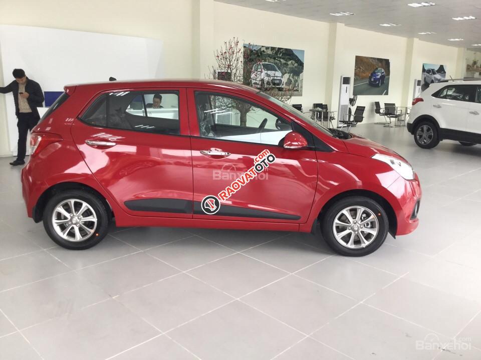 Bán gấp Hyundai Grand i10 1.0MT đỏ, siêu tiết kiệm xăng, hỗ trợ vay tối đa 90%. Liên hệ: 0905976950-3