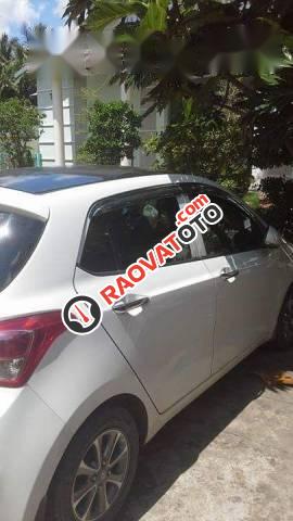 Cần bán gấp Hyundai Grand i10 đời 2015, màu trắng, giá chỉ 310 triệu-1